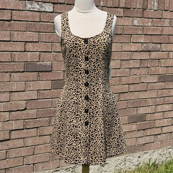 NWT Altar'd State leopard print dress - Picture 4 of 10